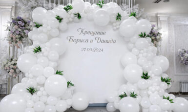 Фотозона на крещение Бориса и Давида - изготовление по цене от 200 руб/м2, заказать дешево в Москве🔥
