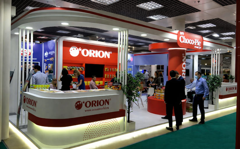 Изготовление выставочного линейного стенда для кондитерской компании "Oreon"