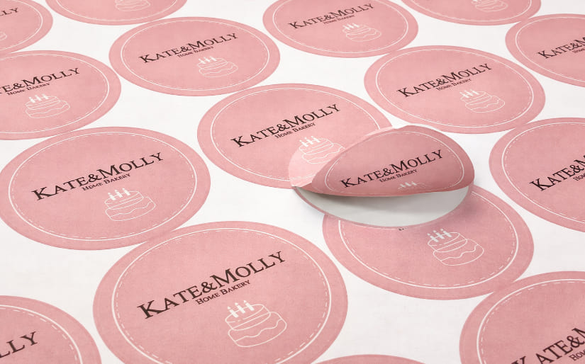 Печать круглых наклеек для домашней пекарни "Kate&Molly" по цене от 200 руб/м2, заказать дешево в Москве🔥