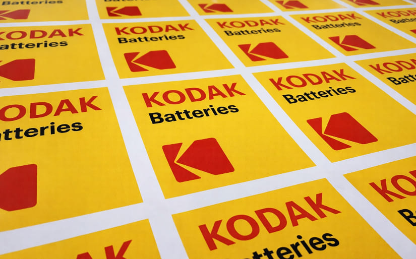 Печать квадратных наклеек для пленки для фотоаппаратов "Kodak" по цене от 200 руб/м2, заказать дешево в Москве🔥