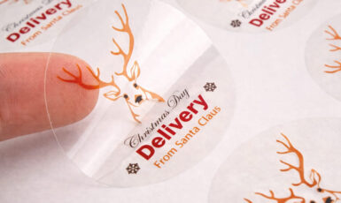 Печать наклеек на пленке для магазина подарков "Delivery from Santa Claus" по цене от 200 руб/м2, заказать дешево в Москве🔥
